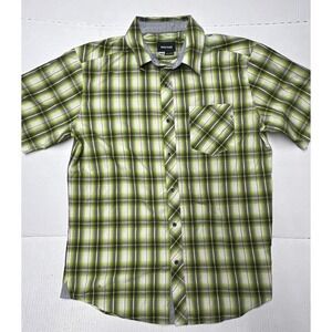 Marmot Short Sleeve Green Plaid Shirt Men's Medium **Small Stain**